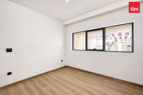 Casa urbana para arrendamento em Dubai, EAU 4 quartos, 144 m2 № 754825 - foto 3
