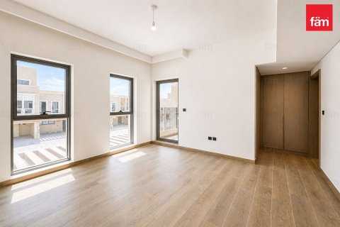 Casa urbana para arrendamento em Dubai, EAU 4 quartos, 144 m2 № 754825 - foto 19