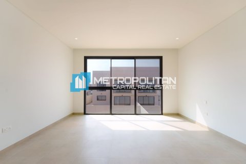 Városi lakóépület itt: Yas Island, Abu Dhabi, EAE, 3 hálószoba, 388 m², azonosító: 679287 - fénykép 8