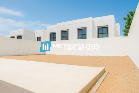 Városi lakóépület itt: Yas Island, Abu Dhabi, EAE, 3 hálószoba, 388 m², azonosító: 679287 - fénykép 12