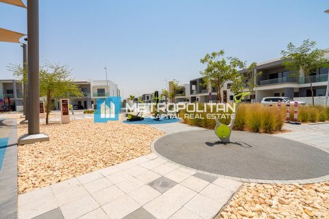 Városi lakóépület itt: Yas Island, Abu Dhabi, EAE, 3 hálószoba, 388 m², azonosító: 679287 - fénykép 21