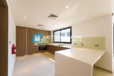 Városi lakóépület itt: Yas Island, Abu Dhabi, EAE, 3 hálószoba, 388 m², azonosító: 679287 - fénykép 5