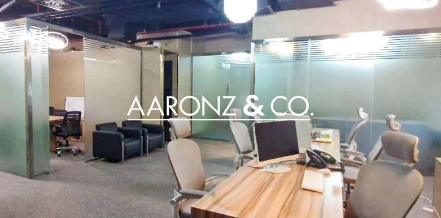 Bureau à Business Bay, Dubai, EAU: 116 m2 № 679579