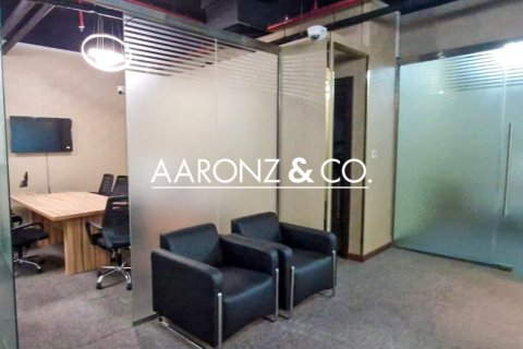 Üürile anda kontor asukohaga Business Bay, Dubai, AÜE: 116 m² Nr 679579 - pilt 4