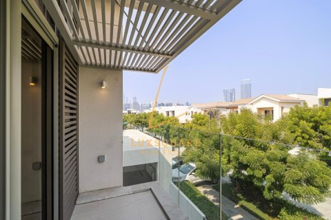 Villa te huur in Mohammed Bin Rashid City, Dubai, VAE 4 slaapkamers, 700 vr.m., nr 679561 - foto 7