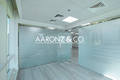 Kantoor te huur in Jumeirah Lake Towers, Dubai, VAE 123 vr.m., nr 679577 - foto 3