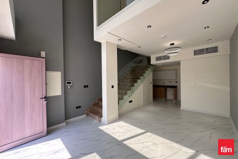 Villetta a schiera a Dubai, EAU 1 camera da letto, 75.3 mq. № 689312