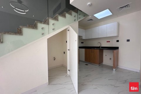 Dubai, संयुक्त अरब अमीरात में टाउनहाउस, 1 बेडरूम, 75.3 वर्ग मीटर, संख्या 689312 - फ़ोटो 3