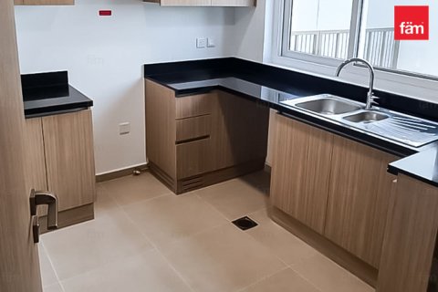 Dubai, संयुक्त अरब अमीरात में टाउनहाउस, 4 बेडरूम, 112.2 वर्ग मीटर, संख्या 689314 - फ़ोटो 8