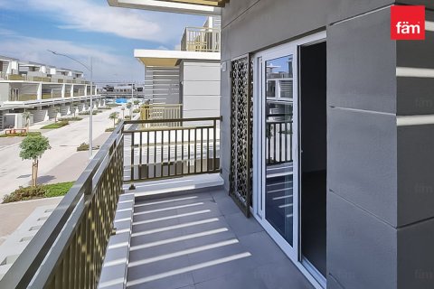 Dubai, संयुक्त अरब अमीरात में टाउनहाउस, 4 बेडरूम, 112.2 वर्ग मीटर, संख्या 689314 - फ़ोटो 15