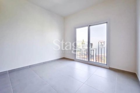 Kaupunkipientalo Dubai Land, Dubai, Arabiemiraatit 3 makuuhuonetta, 161 m2 № 659355 - kuva 14