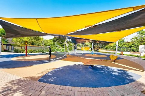 Kaupunkipientalo Dubai Land, Dubai, Arabiemiraatit 3 makuuhuonetta, 161 m2 № 659355 - kuva 13