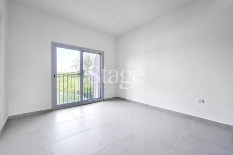 Kaupunkipientalo Dubai Land, Dubai, Arabiemiraatit 3 makuuhuonetta, 161 m2 № 659355 - kuva 5