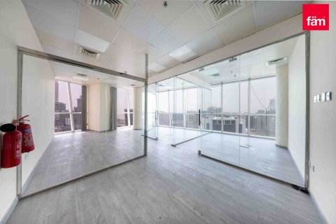 Office in Business Bay, Dubai, UAE 53.4 sq.m. № 760088 - photo 3