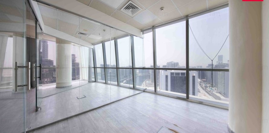 Office in Business Bay, Dubai, UAE 53.4 sq.m. № 760088