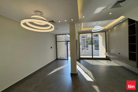 Villa in Dubai, UAE 4 bedrooms, 120.2 sq.m. № 713003