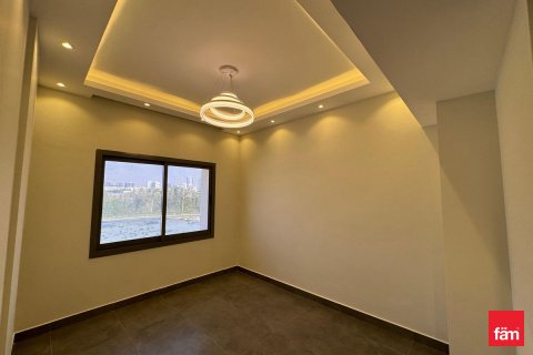 Villa in Dubai, UAE 4 bedrooms, 120.2 sq.m. № 713003 - photo 10