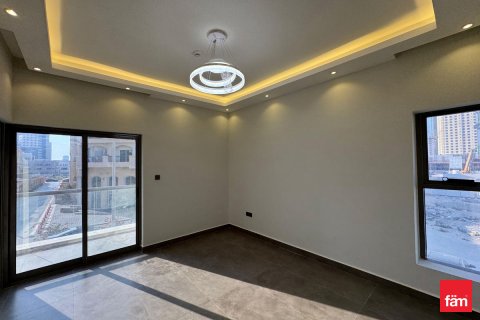 Villa in Dubai, UAE 4 bedrooms, 120.2 sq.m. № 713003 - photo 13