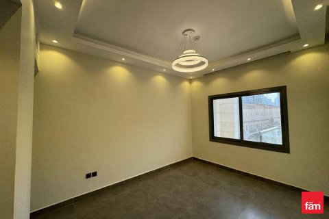 Villa in Dubai, UAE 4 bedrooms, 120.2 sq.m. № 713003 - photo 8