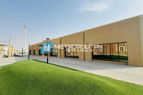 Magazin de închiriat în Sweihan, Al Ain, EAU 65.6 mp.  №660633 - poză 2