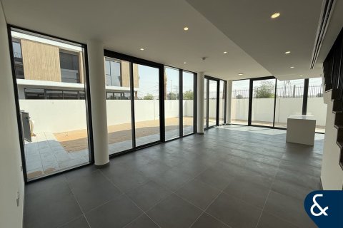 阿联酋 Dubai Arabian Ranches 3 待租 : 4 卧, 302 平方米 , 编号668190 - 照片 2