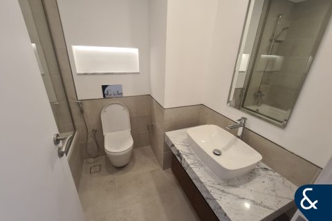 Apartman u Umm Suqeim, Dubai, UAE 2 spavaćih soba, 126 m2 Br. 668280 - fotografija 2