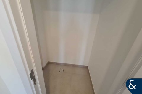 Apartman u Umm Suqeim, Dubai, UAE 2 spavaćih soba, 126 m2 Br. 668280 - fotografija 11