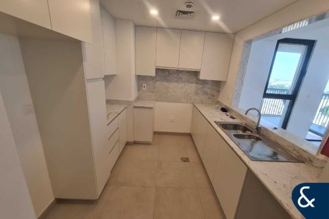 Apartman u Umm Suqeim, Dubai, UAE 2 spavaćih soba, 126 m2 Br. 668280 - fotografija 19