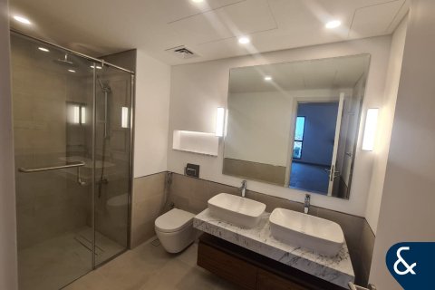 Apartman u Umm Suqeim, Dubai, UAE 2 spavaćih soba, 126 m2 Br. 668280 - fotografija 13