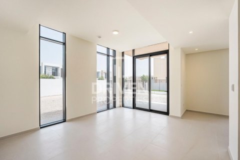 Villa zur Miete in Dubai South (Dubai World Central), Dubai, VAE 4 Schlafzimmer, 443.24 m2 Nr. 759634 - Foto 3