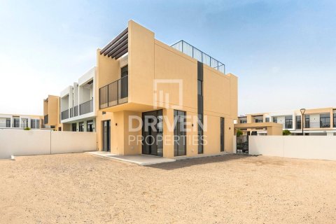 Dubai South (Dubai World Central), Dubai, UAE의 빌라 침실 4개, 443.24제곱미터 번호 759634