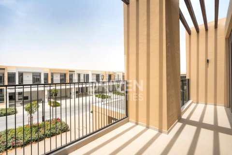 Villa zur Miete in Dubai South (Dubai World Central), Dubai, VAE 4 Schlafzimmer, 443.24 m2 Nr. 759634 - Foto 25