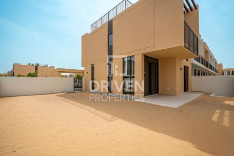 Dubai South (Dubai World Central), Dubai, UAE의 빌라 침실 4개, 333.89제곱미터 번호 759633