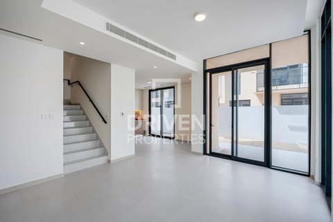 Villa te huur in Dubai South (Dubai World Central), Dubai, VAE 4 slaapkamers, 333.89 vr.m., nr 759633 - foto 3