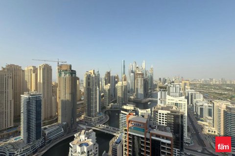 Apartmen di Dubai Marina, UAE 1 bilik tidur, 71.3 meter persegi № 647680 - foto 11