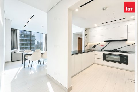 Apartmen di Business Bay, Dubai, UAE 2 bilik tidur, 123.6 meter persegi № 766577 - foto 3