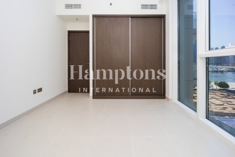 Apartemen di Dubai Harbour, UEA 1 kamar tidur, 67.72628700 m2 nomor 715528 - foto 2
