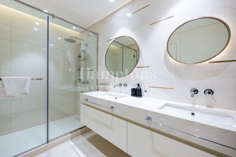 Apartemen di Dubai Harbour, UEA 2 kamar tidur, 108.75968404 m2 nomor 715529 - foto 13