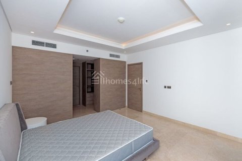 Huoneisto Business Bay, Dubai, Arabiemiraatit 3 makuuhuonetta, 157 m2 № 721204 - kuva 13
