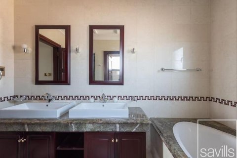 Vila di Palm Jumeirah, Dubai, UEA 6 kamar tidur, 1367.44 m2 nomor 747105 - foto 9