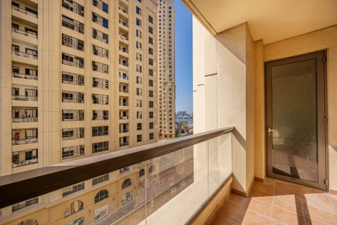 Apartman u Jumeirah Beach Residence, Dubai, UAE 2 spavaćih soba, 107.35 m2 Br. 749124 - fotografija 16