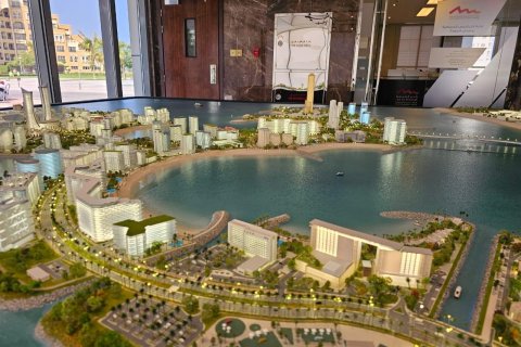 Купити магазин в Al Marjan Island, Рас-эль-Хайма, ОАЕ 697м2, № 656663 - фото 1