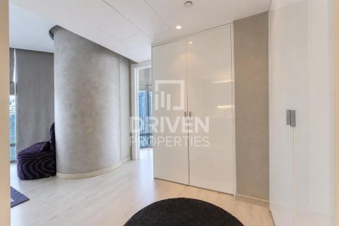 Apartmán v Downtown Dubai (Downtown Burj Dubai), SAE 2 spálne, 143.63 m2 č. 756897 - Fotografia 18
