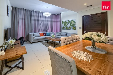 Rumah bandar di Dubai, UAE 3 bilik tidur, 176.1 meter persegi № 633758 - foto 3