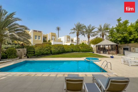 Dubai、UAE にあるヴィラ販売中 5ベッドルーム、978.3 m2、No633761 - 写真 5