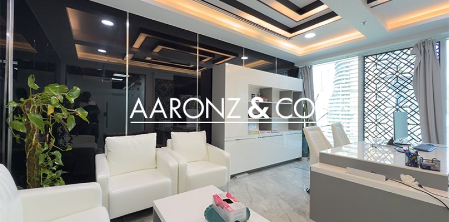 Oficina en Business Bay, Dubai, EAU 104.7 m² № 670598