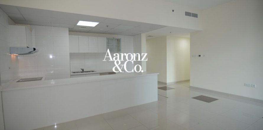 Appartamento a Dubai Marina, Dubai, EAU 3 camere da letto, 123 mq. № 670602