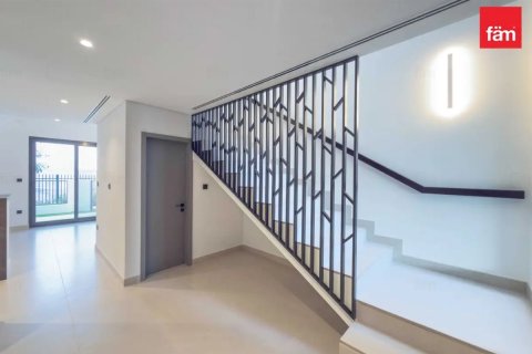 Villa à louer à Tilal Al Ghaf, Dubai, EAU 3 chambres, 147 m2 № 699937 - photo 10