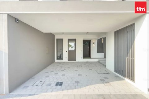 Villa à louer à Tilal Al Ghaf, Dubai, EAU 3 chambres, 147 m2 № 699937 - photo 2