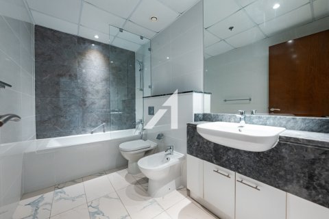 Lägenhet till försäljning i Business Bay, Dubai, UAE 3 sovrum, 183 kvm Nr. 686360 - fotografi 12
